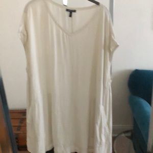 Eileen Fisher Silk tunic with pocket details